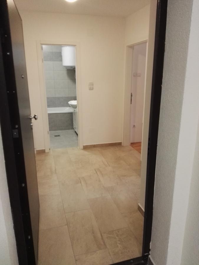 Bk Apartment, Istocno Sarajevo, Lukavica Luaran gambar